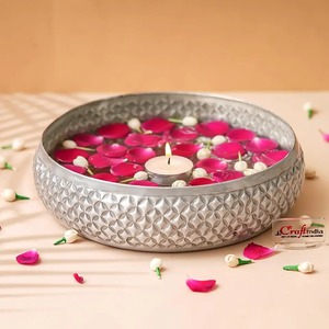 ชามโลหะตกแต่งแบบพรีเมียม ดีไซน์คลาสสิก สำหรับใส่ดอกไม้หรือตะเกียงลอยน้ำ เหมาะสำหรับตกแต่งบ้าน - Product Image 2
