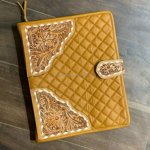 Nouveau design en cuir matelassé usiné à la main, classeur d'affaires portable à 3 anneaux en cuir de vachette personnalisé de taille A4 - Product Image 3