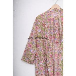 Al por mayor Bata de algodón suave tipo kimono, camisón largo, ropa de playa, ropa de dormir, bikini con estampado floral y logotipo frontal para mujer - Product Image 3