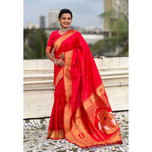 ผ้าไหมมาลาลักมี ปัญธนี ซิลค์ ซารี ลายทอสีแดง ประดับด้วยดิ้นทอง น้ำหนัก 650 กรัม เสื้อผ้าอินเดียและปากีสถาน - Product Image 6