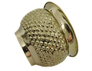 Macetero de latón hecho a mano con corte de diamante para espacios de oficinas, hoteles, cafeterías y restaurantes. Macetero de latón para exportación mundial desde India. - Product Image 5