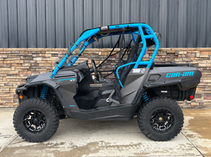 รถออฟโรด Commander XT 800R สีดำน้ำเงิน แบบนั่งเคียงข้างกัน - Product Image 3