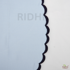 แผ่นรองจานทำมือสีขาวธรรมชาติ Ridhi พร้อมลายปัก ขายส่ง แผ่นรองจานแบบใช้ซ้ำได้ สำหรับห้องครัวและห้องรับประทานอาหาร บ้าน โรงแรม คาเฟ่ - Product Image 3