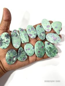 Rubis Fuchsite Naturel, Pierre Précieuse Non Montée, Cabochon, Formes et Tailles Variées, 20 à 30 mm environ - Product Image 5