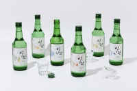 [So1ne Company] ARYEON Soju Coréen Premium Aromatisé & Spiritueux Filtré à 100% au Charbon de Bambou Bouteille Verte
