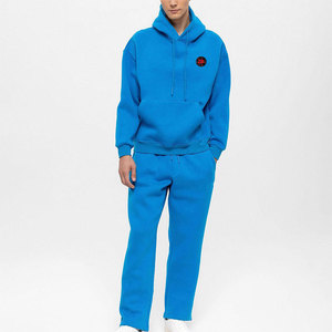 Ensemble de survêtement décontracté pour homme, prêt pour la rue, confortable pour le jogging, l'entraînement et le quotidien - Product Image 2
