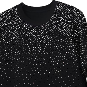 T-shirts pour hommes personnalisés avec logo en strass, disponibles en gros dans toutes les tailles, style streetwear, col classique - Product Image 4