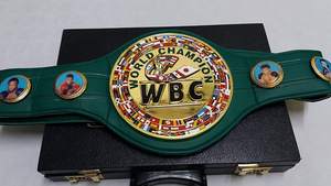 Cinturones de Campeonato de Lucha Libre Tradicional de Peso Pesado Personalizados del Fabricante de Pakistán - Cuero Impermeable y Transpirable Unisex - Product Image 3