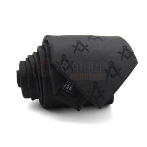 Cravate maçonnique au design haut de gamme avec des détails élégants et un ajustement confortable pour une utilisation cérémonielle - Product Image 4
