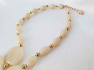 Collar de Cuentas de Resina, Joyería de Moda de la India, Chapado en Rodio, para Bodas, Venta al Por Mayor por Perfect Enterprises - Product Image 2