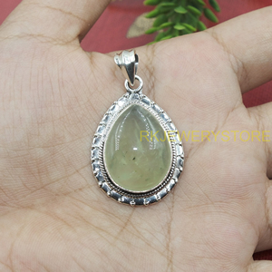 Colgante de Plata con Gema de Prehnita Natural, Hecho a Mano, Cabujón en Forma de Lágrima, Joyería de Cristal Curativo, Colgante de Diseño Vintage Unisex - Product Image 4