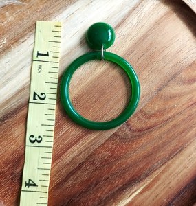 Pendientes de Resina Hechos a Mano con Diseño de Ángel para Mujeres y Niñas - Accesorios de Moda Elegantes, Ligeros y Funcionales, Joyería Artesanal de Resina - Product Image 5