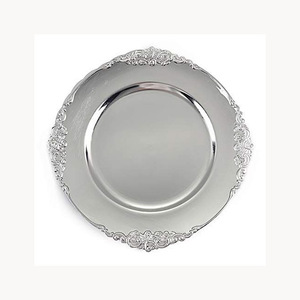 Assiette de Présentation Moderne en Métal, Finition Or et Argent Élégante, Design Personnalisé, Nouvelle Arrivée Décorative pour la Table - Product Image 1