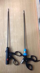 Le coupe-suture Kara Mediclust Silver and golden tip sealer cutter fait référence à des instruments laparoscopiques spécialisés de 5 mm utilisés en chirurgie minimalement invasive. - Product Image 6