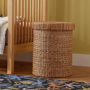 Hand-woven round water hyacinth <b>basket</b> with <b>lid</b> Handmade <b>Storage</b> <b>Basket</b> Wholesale eco-friendly Made in Vietnam - Product Image 4