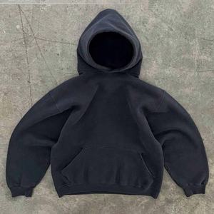 Sudadera con capucha corta de manga larga para mujer con bloques de color y diseño cruzado - Product Image 3