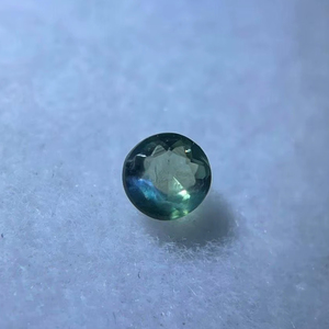 Alexandrite naturelle facettée de 2,70 mm, taille ronde, changeant de couleur, à vendre. - Product Image 1