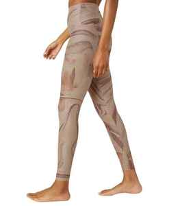 กางเกงรัดรูปยืดได้สี่ทางสำหรับผู้หญิงกางเกงโยคะด้านหน้าสีพื้นเป็นมิตรกับสิ่งแวดล้อมมาใหม่ - Product Image 3