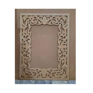 Espejo de Pared de Madera con Marco, que se Integra con Confianza en Diseños Modernos - Product Image 5