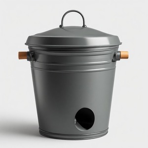 Moderno Soporte Metálico para Manguera con Diseño Artístico Perforado para Almacenamiento de Mangueras de Jardín, Accesorios de Patio y Decoración de Paisajes Contemporáneos - Product Image 1