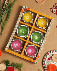 Lampe en argile Wonder Full Diyas, produit religieux indien, article de Puja Pooja, lanterne, décoration de la maison pour le festival Diwali, lampes à huile par FWE - Product Image 4