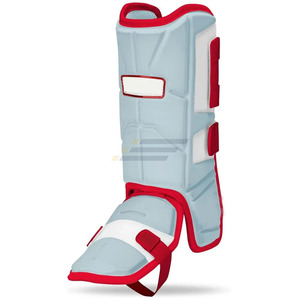 Protège-tibias professionnels en cuir légers de haute qualité avec cadre en aluminium pour entraînement MMA et Kick Boxing, personnalisables (logos, couleurs) - Product Image 5
