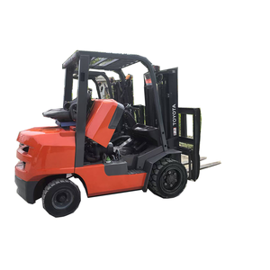 Montacargas Diésel Usado Toyota de 3 Toneladas con Motor, Caja de Cambios y Bomba para Minas/Construcción/Puertos - Potente, Ahorra Combustible, Excelente Precio - Product Image 6