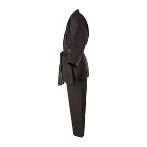 Uniforme de karaté traditionnel personnalisé avec logo, combinaison unisexe pour arts martiaux, taekwondo, tissu léger 100% coton, tailles adultes, entraînement - Product Image 6