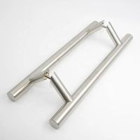 Gagang Pintu Kayu Bentuk D Aluminium Stainless Steel Hitam Tarikan Gagang Pintu Kaca Desain Modern 5 Tahun Garansi Kamar Mandi Luar Ruangan