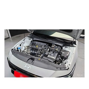 Hyundai Avante 1.6 2024, conduite à gauche, 20 790 km, sièges en cuir, caméra de recul - Product Image 6