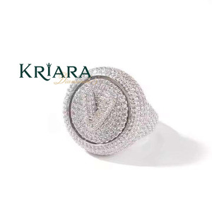 Anillo de cóctel de moissanita chapado en oro rosa de plata 925 para mujer, con engaste pavé y patrón de letras, joyería de lujo para boda - Product Image 2