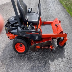 Tondeuse autoportée Kubota Zero Turn, plateau de coupe de 52 pouces, certifiée CE, pour aménagement paysager professionnel, prix avantageux - Product Image 1