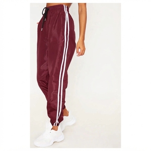 Pantalones Deportivos Negros de Satén Transpirable para Hombre, 100% Algodón, Peso Medio, con Rayas Laterales Blancas, Cintura Elástica con Cordón, Estilo Casual para Otoño - Product Image 6