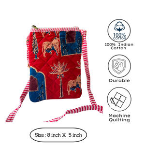 Bolso Bandolera Rojo de Algodón Hecho a Mano con Estampado Animal, Diseño Acolchado en Diamantes, Correa a Rayas, Cierre de Cremallera, Estilo Bohemio, Sostenible - Product Image 2