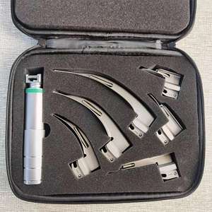 Laryngoscope Macintosh en acier chromé |   Ensemble de laryngoscopes pédiatriques et adultes à fibres optiques |   Manche à 7 lames SurgiRight CE - Product Image 2