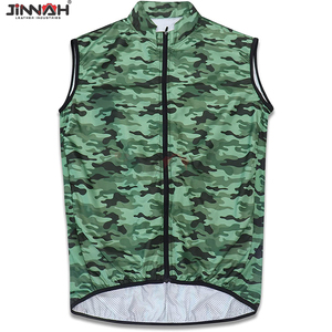 เสื้อกั๊กปั่นจักรยานพิมพ์ลายพรางสำหรับผู้ชาย แบบซับลิเมชั่น น้ำหนักเบา ไม่มีแขนเสื้อ พร้อมกระเป๋าหลังลึก - Product Image 5