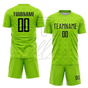 Uniforme de football pour hommes sur mesure, respirant, vente en gros d'usine, uniforme de football en tissu respirant - Product Image 3