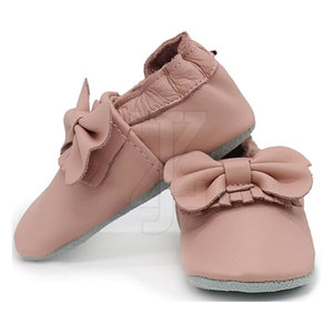 Zapatos de bebé con diseño cómodo y respetuoso con la piel, calzado flexible para gatear, ponerse de pie y caminar - Product Image 2