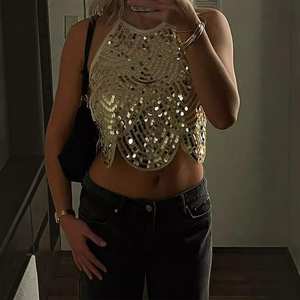 Top corto halter de satén con lentejuelas para mujer, top sin mangas con encaje, ropa sexy para discoteca - Product Image 1
