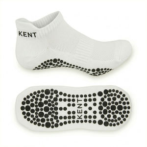 Calcetines de Pilates Personalizados con Agarre de Silicona en la Parte Inferior, Calcetines de Yoga Antideslizantes para Estudios, Gimnasios y Marcas de Fitness, Etiqueta Privada OEM ODM - Product Image 3