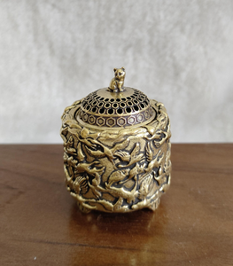 Luxury Islamic <b>Bakhoor</b> Incense <b>Burner</b> with Metal Construction Eco-Friendly & Durable for Home and Mosque - Product Image 1