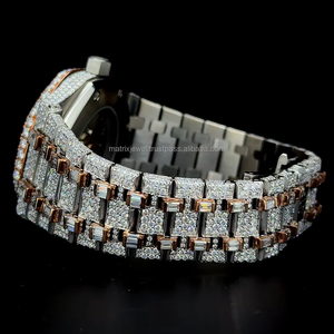 Montre automatique à cadran numéroté bicolore or rose, entièrement sertie de diamants moissanite VVS de 27,5 carats - Product Image 4