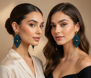 Boucles d'oreilles en macramé diamantées bleu sarcelle tissées à la main |   Bijoux à cordon géométrique |   Mangalmay Corporation - Product Image 2