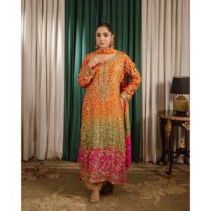 Conjunto de ropa de fiesta XL Top-Bottom y Dupatta de diseñador con aspecto elegante - Product Image 5