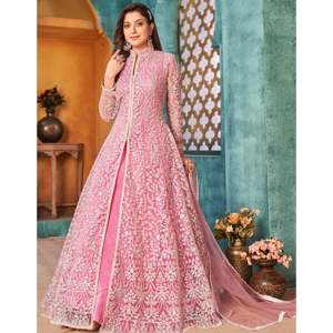 ชุดเดรส Anarkali สีเหลือง ดีไซน์เนอร์ โพลีเอสเตอร์ ประดับด้วยลูกปัดและเลื่อม สำหรับงานแต่งงาน พร้อมกางเกงและผ้าคลุมไหล่ ไซส์ M แบรนด์ Dani Fashion - Product Image 2