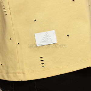 เสื้อยืดสตรีทแวร์พิมพ์ลายโลโก้ตามสั่ง พิมพ์ลายใหม่ สไตล์ดิสเทรส แฟชั่นล่าสุด ดีไซน์ใหม่ - Product Image 2