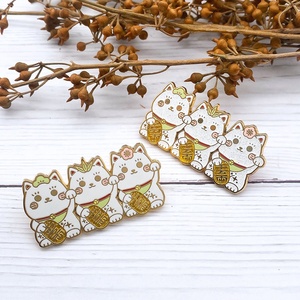 Épinglettes de dessin animé animal en émail de parc à thème utilisé souvenir, Marktex - Product Image 1