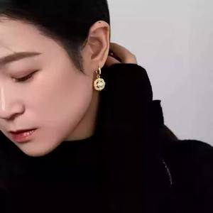 Pendientes de Perlas Akoya de Agua de Mar Japonesa, Estilo Hada Pequeña, Moda Europea y Americana, Joyería Fina con Colgante Casi Impecable - Product Image 4