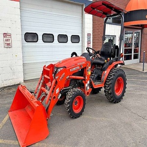 Tracteur Kubota B2601 moderne offrant une conception compacte, des performances utilitaires robustes, une maniabilité aisée et un fonctionnement fiable. - Product Image 5