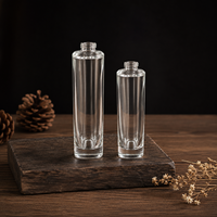 Flacon de parfum en verre carré haut de gamme personnalisable 30ml 50ml 100ml, avec logo OEM personnalisé, impression sérigraphiée, flacon en verre vide